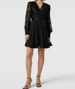 Swing Knielanges Kleid Mit Taillengürtel - Schwarz