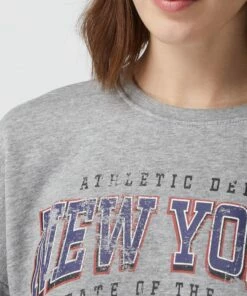 Only Sweatkleid Mit Print Modell 'Steph' - Hellgrau Meliert -Rock Geschäft 6l3kkl9j65ajej229t1jaj2a998kgk2j8ha5ckqb74oj4j2h6gs4ik1j9l2kqeag69558j297143il9g993jid3175ijie1j6srmad9k65i6ce9k6srj8c1k68r68p1mcks64cg