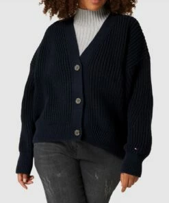 Tommy Hilfiger Curve PLUS SIZE Cardigan Mit Label-Details - Marineblau -Rock Geschäft 6ss4cc1iap6l4cpj6kr3ikqd85a48ihl6sok4ci8653kagal88pl2jqe9974gi2j8l5kqea38kslcgpi68o38eb1c5hj0e1k6ksj4phk69i64oj668oj4pb6coq62e9i75h6coo