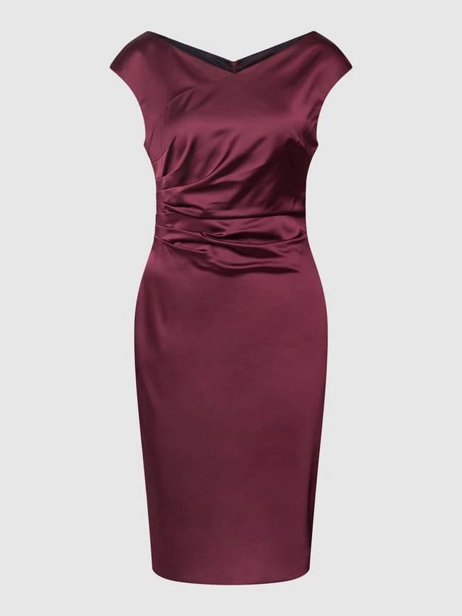 Swing Cocktailkleid Mit Gelegten Falten - Bordeaux Rot 2 Swing Cocktailkleid Mit Gelegten Falten - Bordeaux Rot – Bild 2