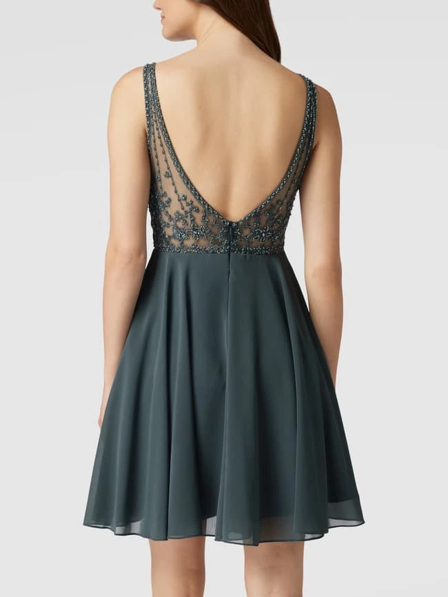 Laona Cocktailkleid In Minilänge Mit Strasssteinbesatz - Grün 5 Laona Cocktailkleid In Minilänge Mit Strasssteinbesatz - Grün – Bild 5