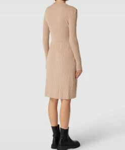 Montego Strickkleid In Midilänge - Sand 9 Montego Strickkleid In Midilänge - Sand -Rock Geschäft 84skeca385744j9j6594uiqd6pakshi1692j4e2d692j2h2c9h9kqcad6l34gla38l3k4ihg8pa4gg9oa93jcc1i6dj3adhjcli6copk60sjge9o6ks36ob36li3ce316grj0c0