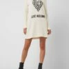 Love Moschino Sweatkleid Mit Herz-Motiv - Offwhite