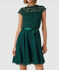 Swing Cocktailkleid Mit Floraler Spitze - Dunkelgrün -Rock Geschäft 855kkjig9t756chl9t758cpn9d438i9m8oqjciik9d74elam64qjejpk64o4clal9p8k8hqb74r32l2c88o66e1g6csm4o9i74rjac1kccoj0eb5ckq38or36oq64db361j38cg
