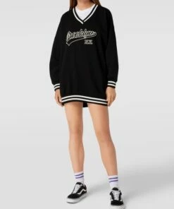 Only Oversized Sweatkleid Mit V-Ausschnitt Modell 'NIA' - Schwarz