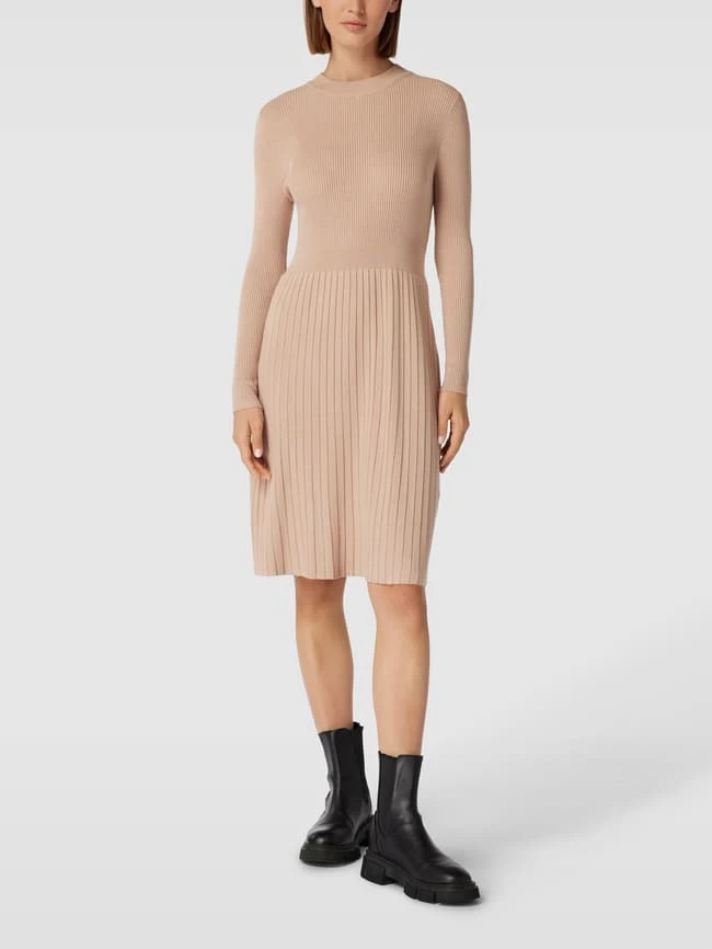 Montego Strickkleid In Midilänge - Sand 4 Montego Strickkleid In Midilänge - Sand – Bild 4