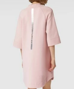 Marc Cain Oversized Sweatkleid Mit Label-Print - Rosa -Rock Geschäft 8l7j0h27856kgdi76d15chi66cq4siqhad6l2k1g919kqhi98kp3gkacal2j0h1m850kmdpo60plchig6co36ohjchi30ohh60pjac1k6gsjiohhcdhm6e346thj4or3c8s3apg