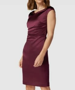 Swing Cocktailkleid Mit Gelegten Falten - Bordeaux Rot 8 Swing Cocktailkleid Mit Gelegten Falten - Bordeaux Rot -Rock Geschäft 8pa3cc2fa5a32c2g8gpkcghp6l24gj1h6954ah27951k4c228ksjcl2h71938ja5a1a48l1l9koj4cifa8o3gp3268omcd1mcpgjep9kc4r34o9g6ssjge1o6hi30ob66oq3ae0