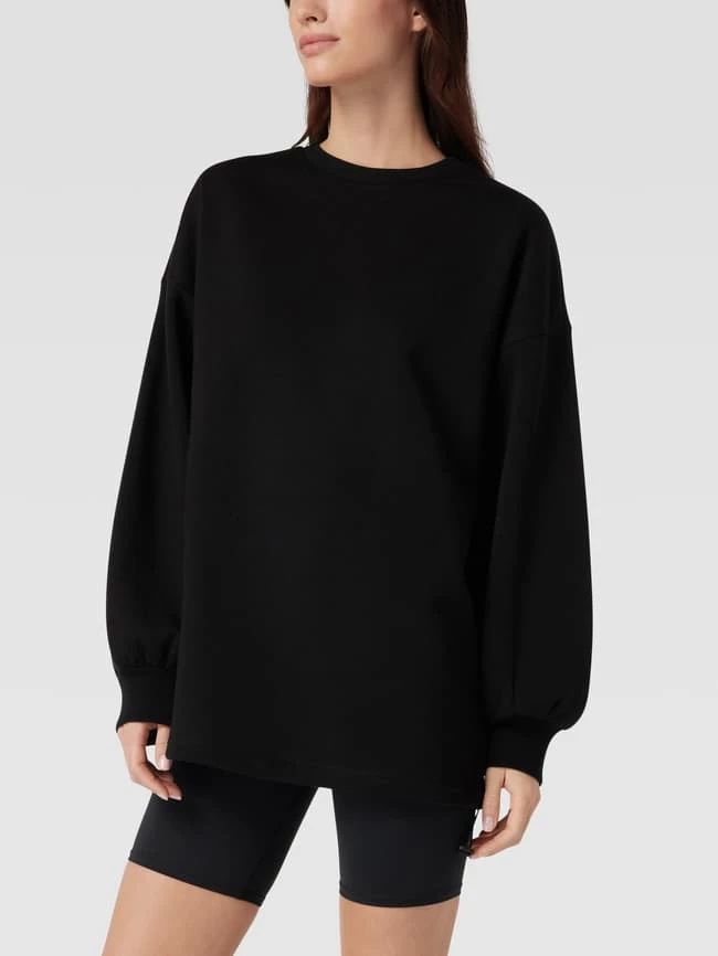 Alex Mariah Peter X P&C Mini-Sweatkleid Mit Label-Print - Alex Mariah Peter X P&C - Schwarz 4 Alex Mariah Peter X P&C Mini-Sweatkleid Mit Label-Print - Alex Mariah Peter X P&C - Schwarz – Bild 4