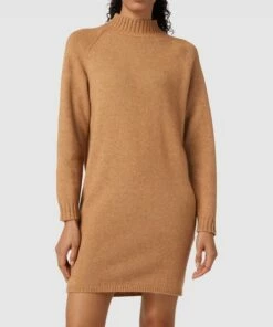 HUGO Strickkleid Mit Stehkragen Modell 'SOSONZY' - Camel -Rock Geschäft 953j4l289gojgeac9d9jci2fakolccq36kojglai8d14gh9gala32ja365ak2l9n8gs58cq268p44da9ad3jid9ocos64oj474pjge9kc5i6coj374p30chgccp30dr16sp3apg