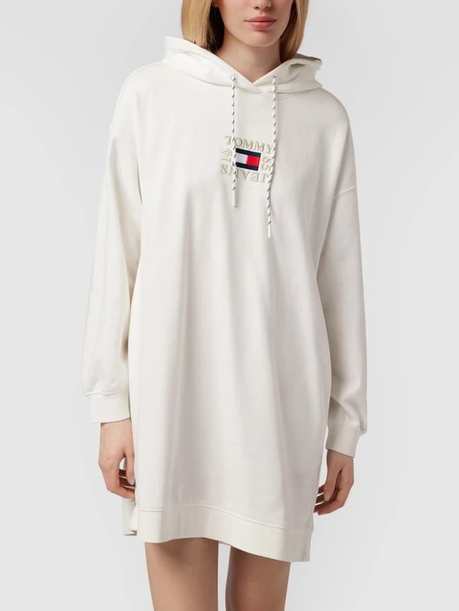 Tommy Jeans Sweatkleid In Minilänge Mit Label-Stitching - Offwhite 4 Tommy Jeans Sweatkleid In Minilänge Mit Label-Stitching - Offwhite – Bild 4