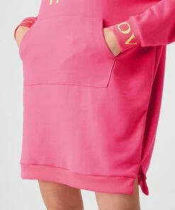Miss Goodlife Sweatkleid Mit Message - Neon Pink -Rock Geschäft 9d94iiqk854kel1o6l93agq78h44oj9kad6kkhqd6h73ckhha944ceah957jihhg9pb4sia5ap6jek9h8ko6achj75i6ad9m69ijcp1k6sq34eb46gpjgeb5c8p3gpb16coj6c8