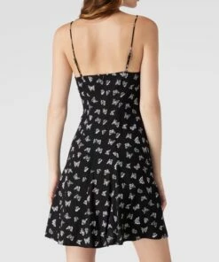 REVIEW Minikleid Mit Floralem Allover-Muster - Schwarz -Rock Geschäft 9h1jch25ad0jeji58h7jigpoal8kee2961958ea868skai9m8l430dpn6d63ihhn6l0lajq46h7jedaga13j0ohi6gsjae1h6os32c9k6kqm4o9k64s3adpnc4q64cpi64qj4e8