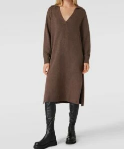 REVIEW Strickkleid Mit V-Ausschnitt - Schlamm Meliert