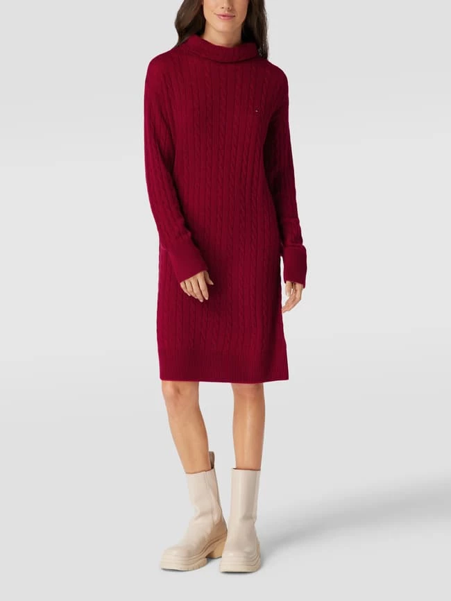 Tommy Hilfiger Strickkleid Mit Zopfmuster Modell 'CABLE' - Bordeaux Rot 1 Tommy Hilfiger Strickkleid Mit Zopfmuster Modell 'CABLE' - Bordeaux Rot