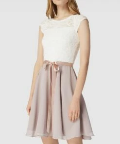 Swing Cocktailkleid Mit Spitzenbesatz - Altrosa -Rock Geschäft 9t94qe1o6cq46di58d346c2i70q4gd2balb54ii485b3gjqh8t6jela6714k2kaj6gs4qk2190o4glih6co3gchl6pgjgcj164oj8dpkcko30ohpchgm6c1kcdim6d9m6pim8c0