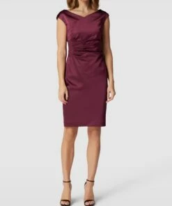 Swing Cocktailkleid Mit Gelegten Falten - Bordeaux Rot