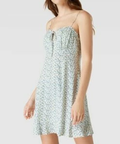 REVIEW Minikleid Mit Herz-Ausschnitt - Hellblau -Rock Geschäft a4p52iid6cqk8haiap0j8c248d34mcqh659kmk2j61636khn65844dia6193iga7acq36iq16h84sg9p6so3icpicph3copl6hgj4e1k70p66oj361i66pj46cqm4cb56or66e8