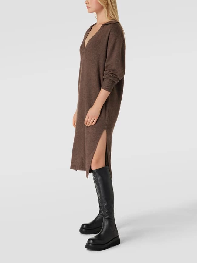 REVIEW Strickkleid Mit V-Ausschnitt - Schlamm Meliert 4 REVIEW Strickkleid Mit V-Ausschnitt - Schlamm Meliert – Bild 4