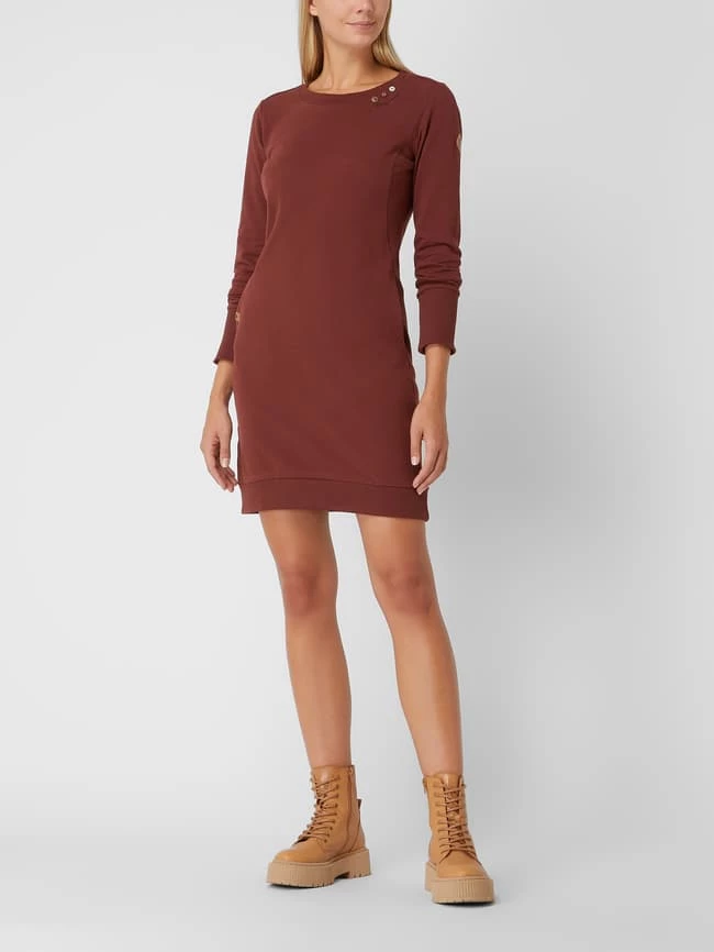 Ragwear Sweatkleid Mit Zierknöpfen Modell 'Menita' - Rot 1 Ragwear Sweatkleid Mit Zierknöpfen Modell 'Menita' - Rot