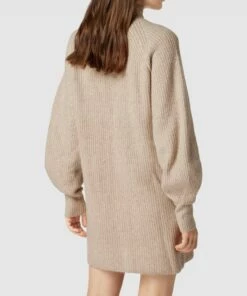 NA-KD Oversized Strickkleid Mit Stehkragen - Sand -Rock Geschäft ah3laghl8p4j0hhgahaj6d9k74sk6i2l9oplcgak6os5ak1l9h0j4kic60p4udq86984ciik8grlaja7a13j8c3268ojgcj26hij8c1kcgrj2e9hckqm4d9p64rm2ohl70o68oo