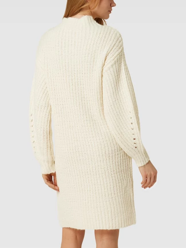 Vila Strickkleid Mit Lochmuster Modell 'VISUBA' - Sand Meliert 5 Vila Strickkleid Mit Lochmuster Modell 'VISUBA' - Sand Meliert – Bild 5