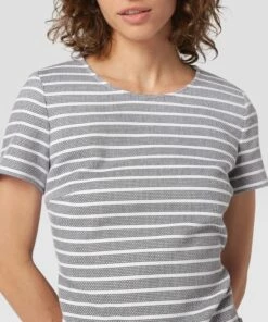 HUGO Etuikleid Mit Streifenmuster - Hellblau -Rock Geschäft alal8jik9db4qiid9154schi9934odia9154chq39l830li8aoskaiqi9l4kqipi957jgjqi6srkskhm90o3ip9jcdij8c9nckr34dpk6gqm8oj665im4dpm70rmcdhj74r68c0